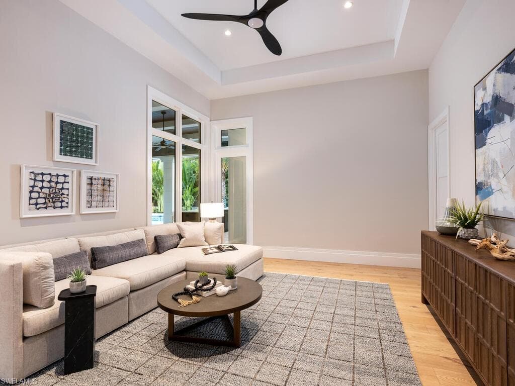 Flex Room