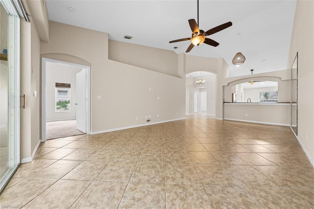 8471 Ibis Cove CIR M677 photo 13 of 28