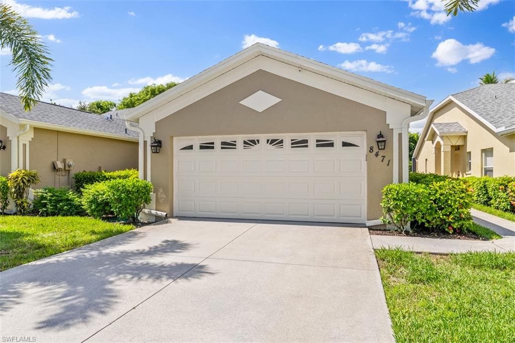 8471 Ibis Cove CIR M677 photo 1 of 28