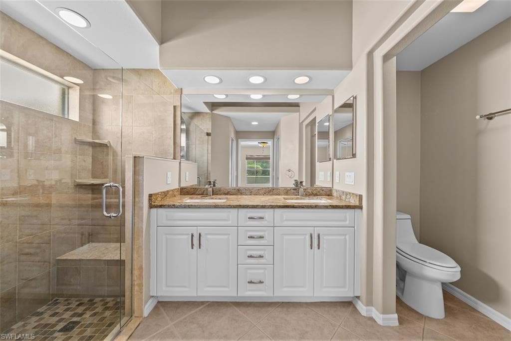 8471 Ibis Cove CIR M677 photo 19 of 28