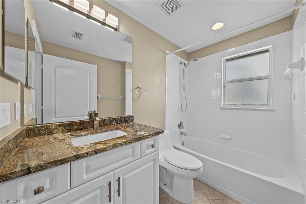 8471 Ibis Cove CIR M677 photo 21 of 28