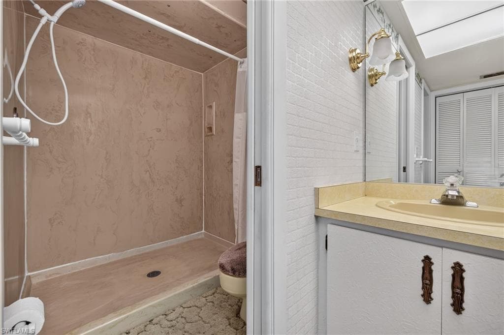 Large, Spacious Shower making it easy to get in and out.