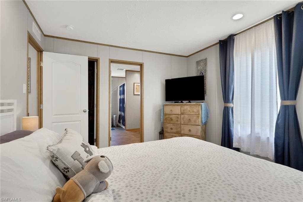 372 Santa Fe TRL photo 12 of 25