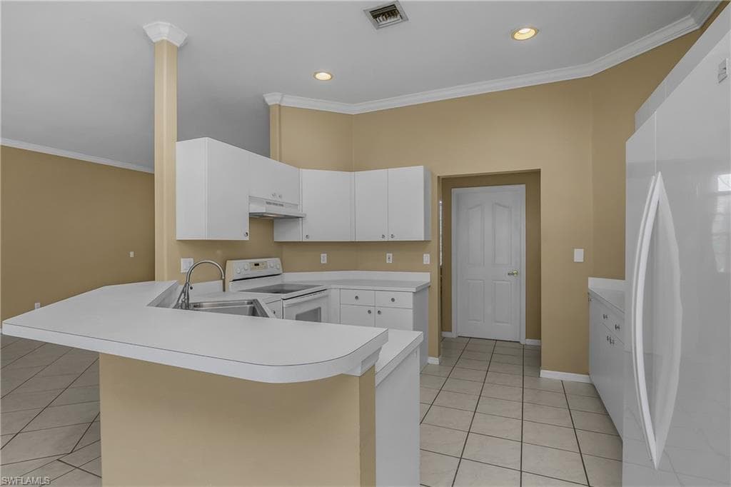 11082 LAKELAND CIR photo 12 of 36