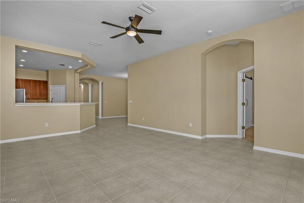 21048 Cosenza CT photo 10 of 43