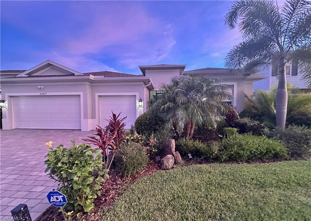 43457 Treadway DR photo 5 of 48