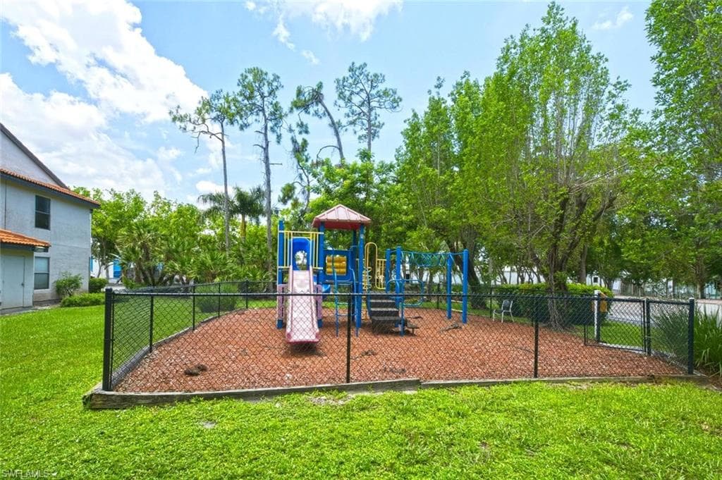 2106 Arbour Walk CIR 2911 photo 12 of 15