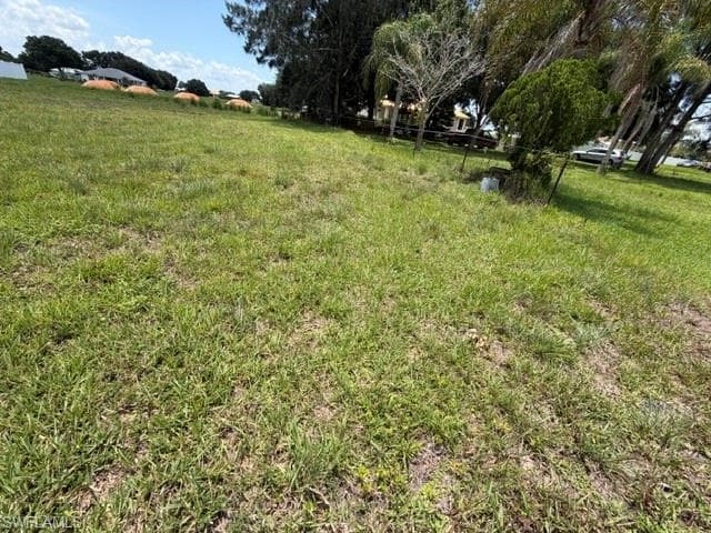 817 Trident CT photo 4 of 7