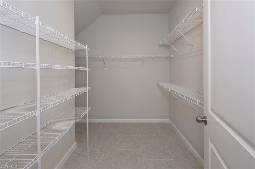 4659 Arboretum CIR 103 photo 15 of 33