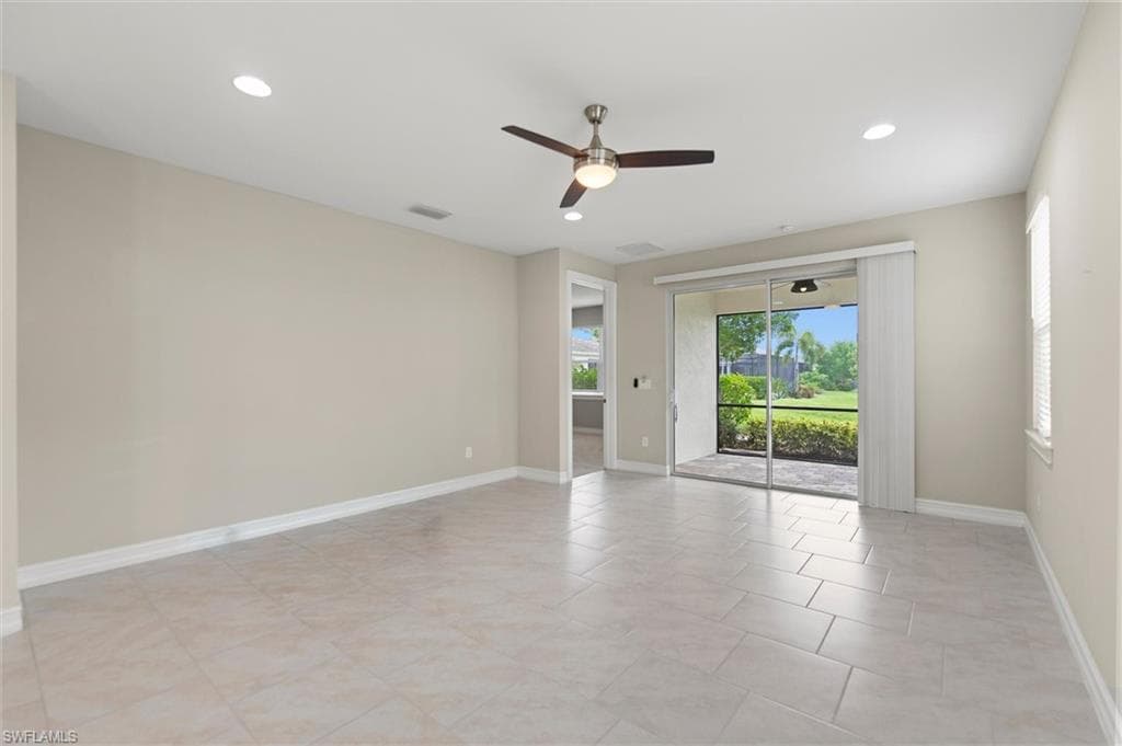 28269 Seasons Tide AVE photo 14 of 48