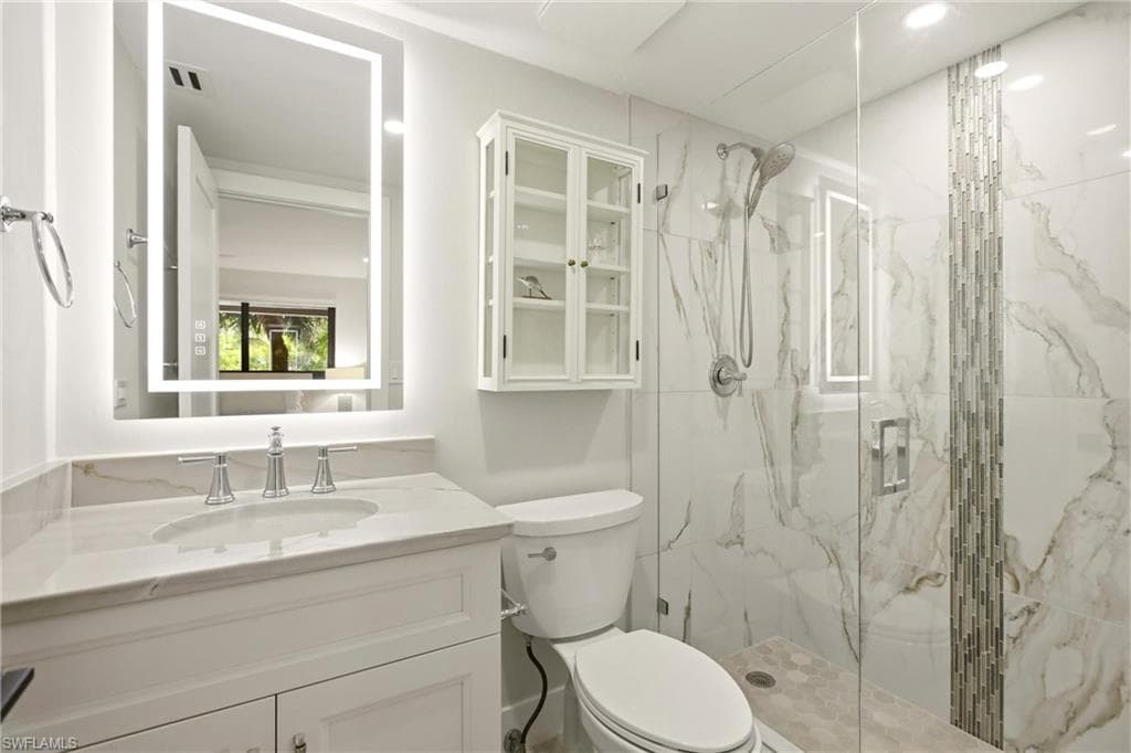 6300 Pelican Bay BLVD 103 photo 28 of 47