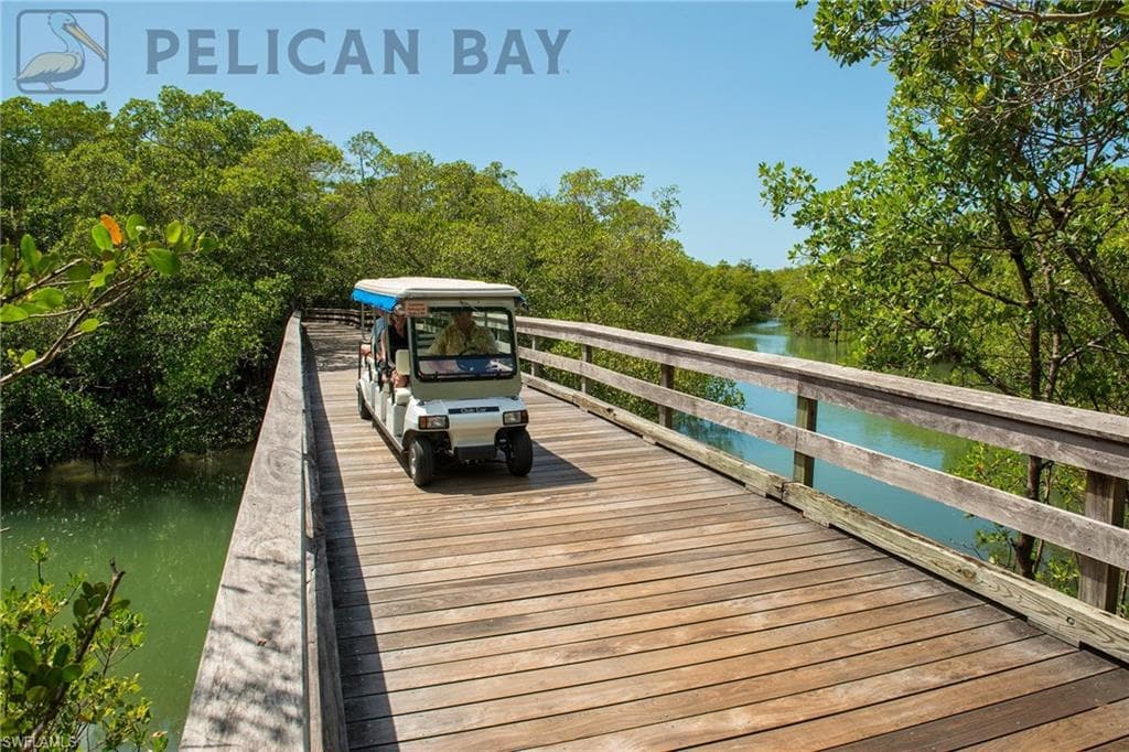 Tram to beach and restaurant