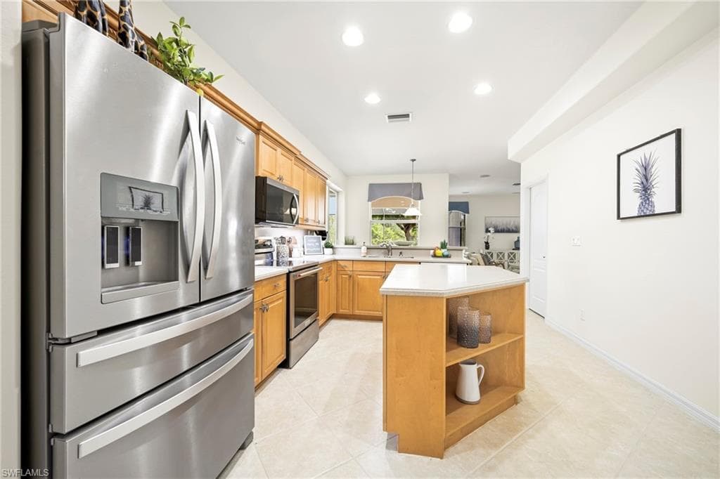 20480 Torre Del Lago ST photo 12 of 50