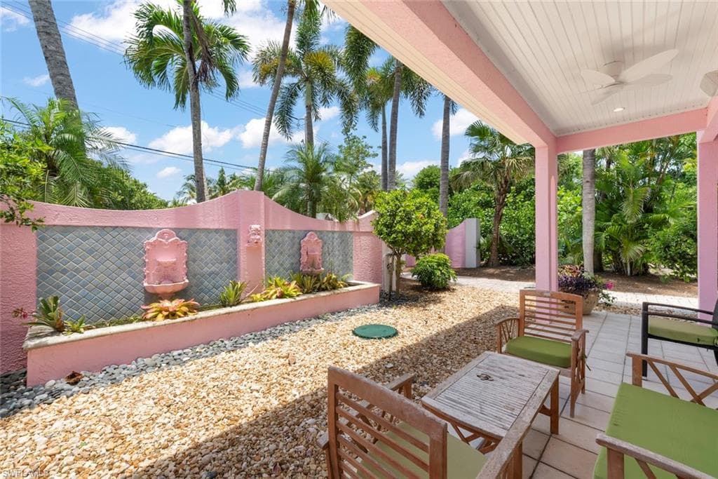 16785 Captiva DR photo 3 of 48