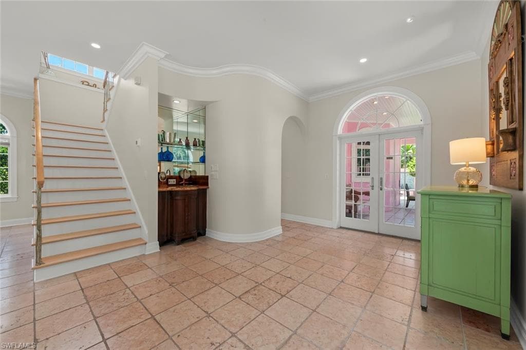 16785 Captiva DR photo 5 of 48