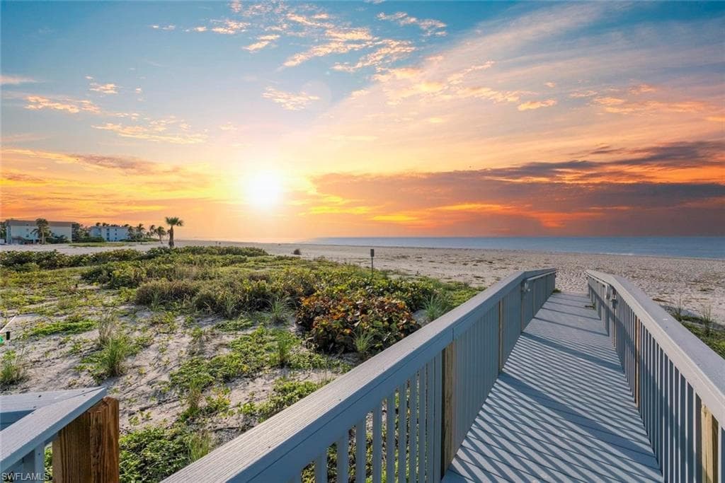 16785 Captiva DR photo 47 of 48