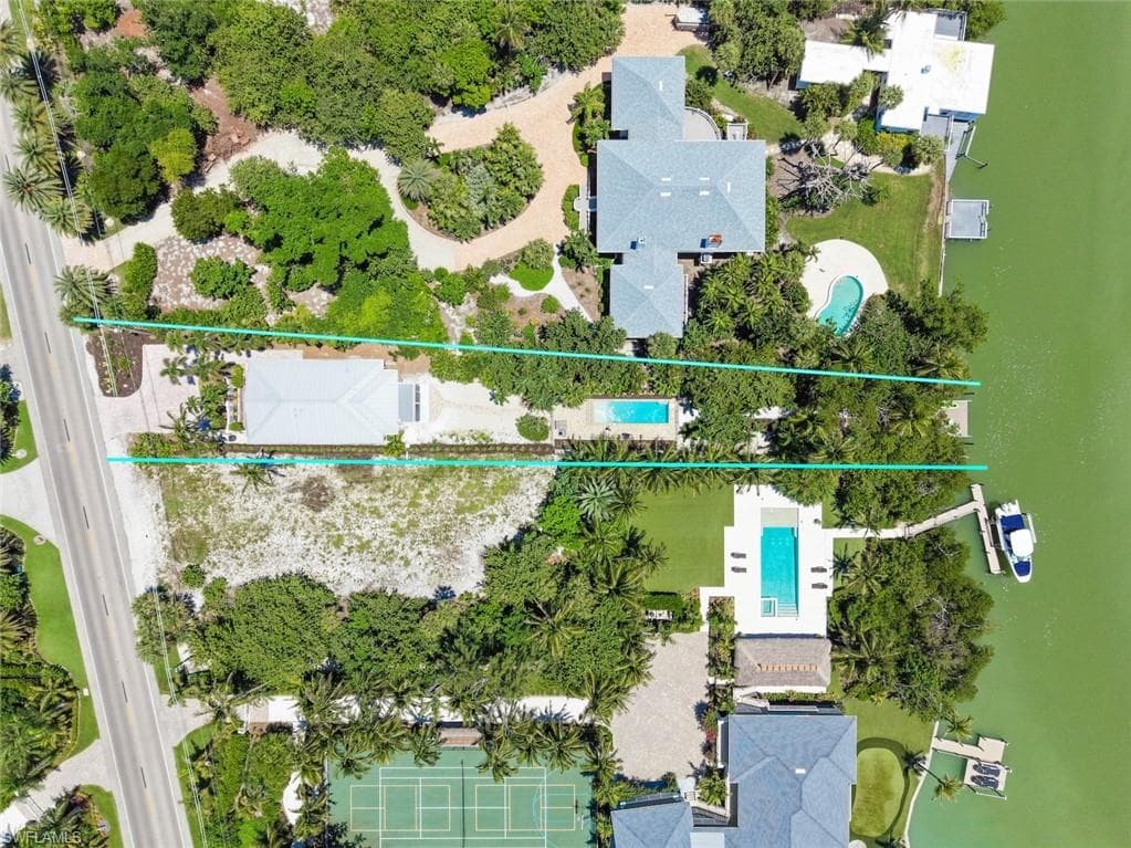16785 Captiva DR photo 46 of 48