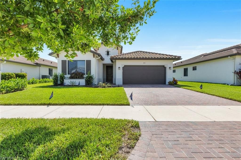 4881 Gambero WAY photo 2 of 49