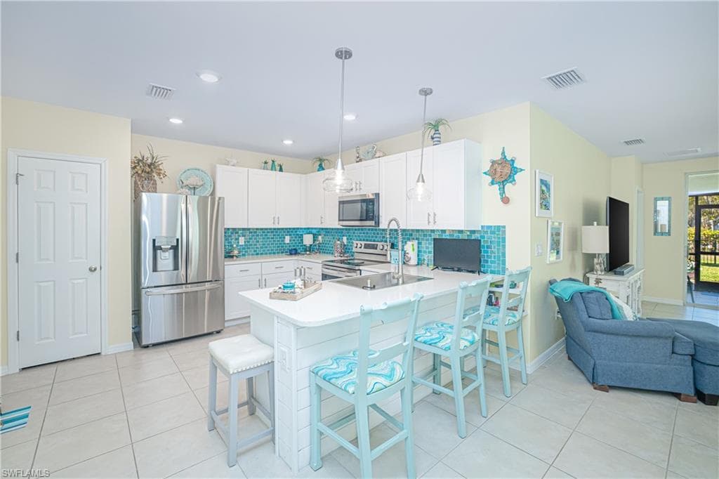 25104 E Lenox CIR photo 5 of 46