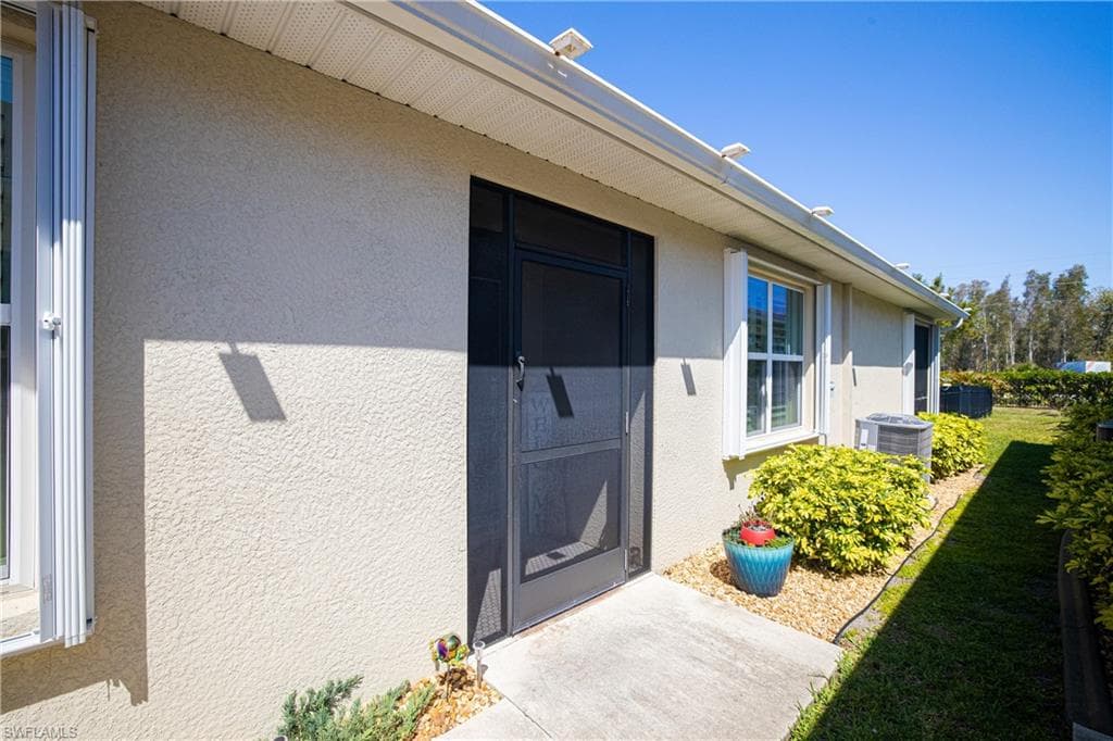 25104 E Lenox CIR photo 45 of 46