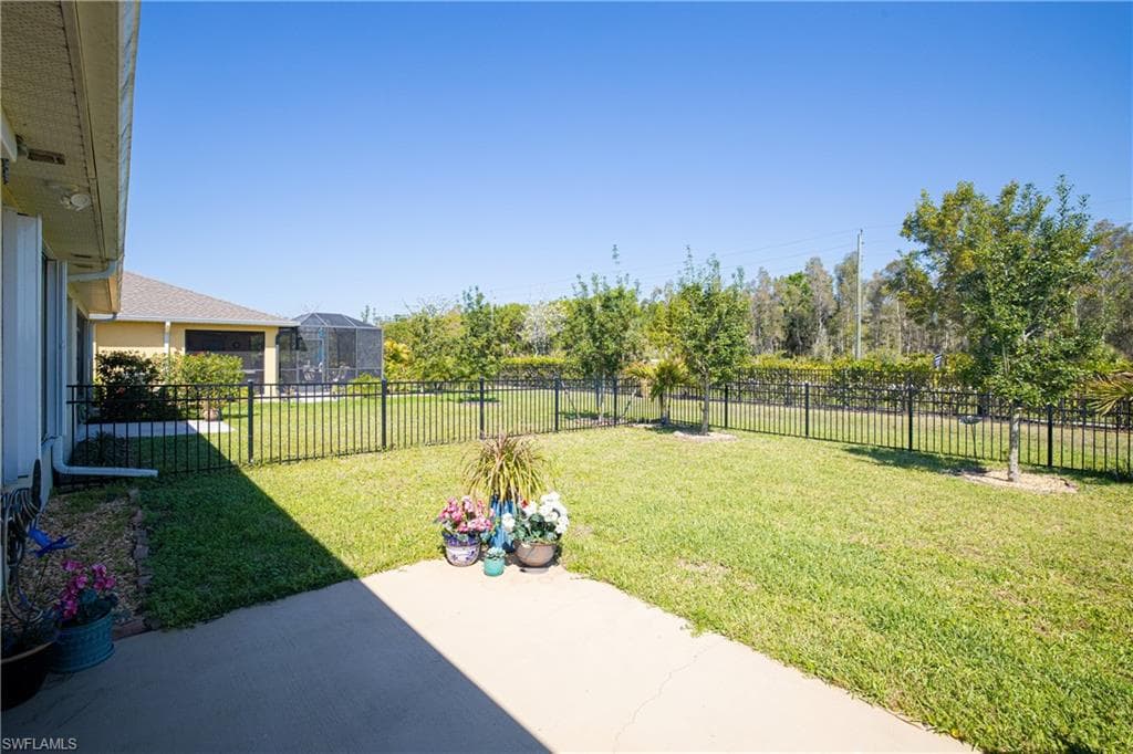 25104 E Lenox CIR photo 18 of 46