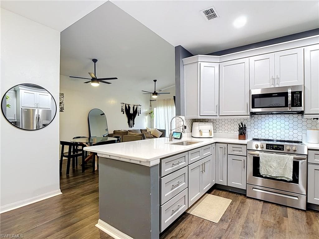 4241 Bellasol CIR 1923 photo 1 of 41