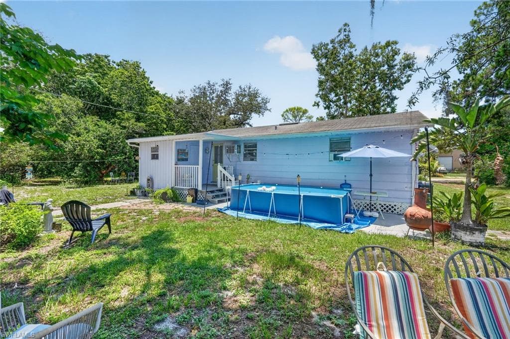 9044 Somerset LN photo 25 of 44