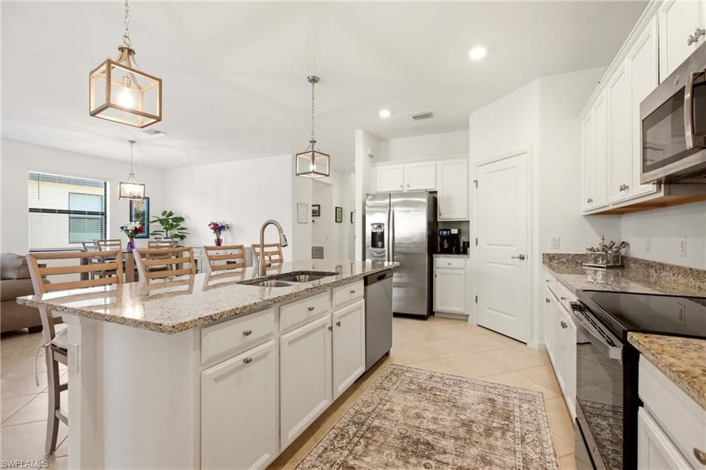 14641 Palamos CIR photo 11 of 50