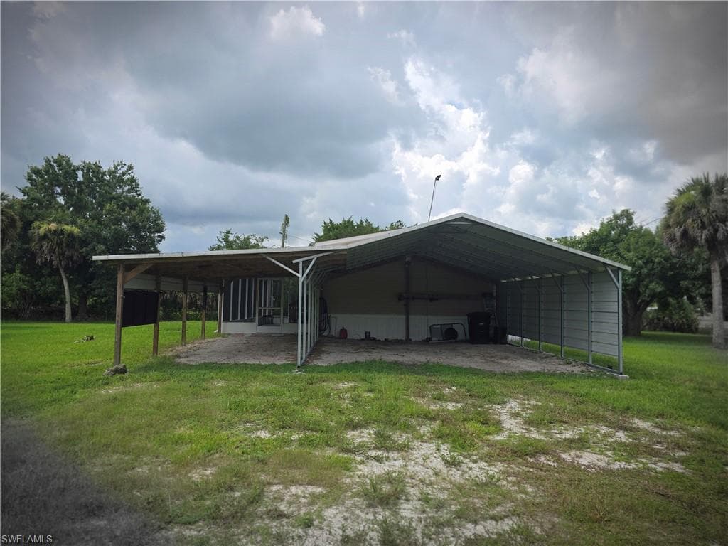 Carport