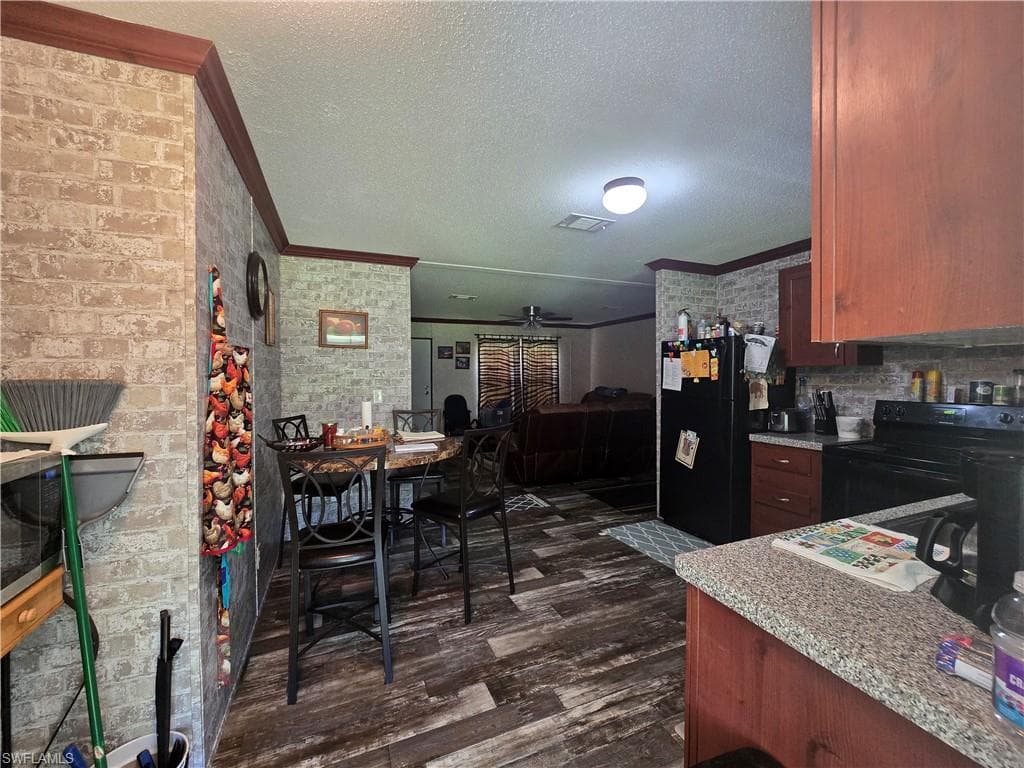 Entry from screened in porch