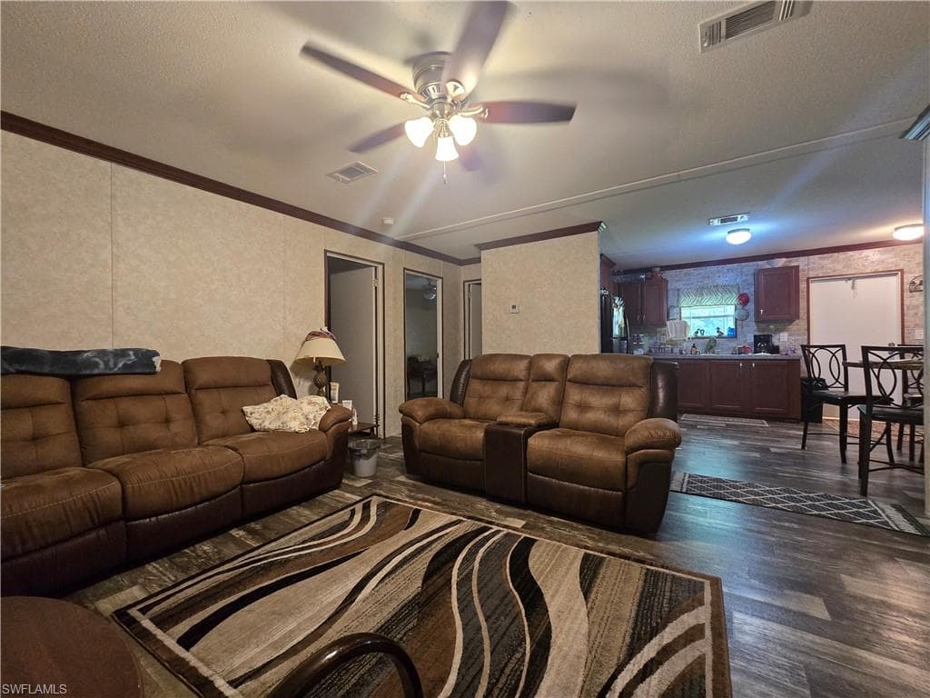 1163 Saddle LN photo 14 of 26