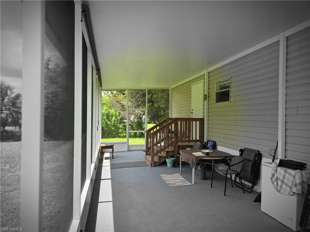 Screened in porch