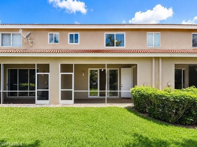 9575 Roundstone CIR photo 6 of 40