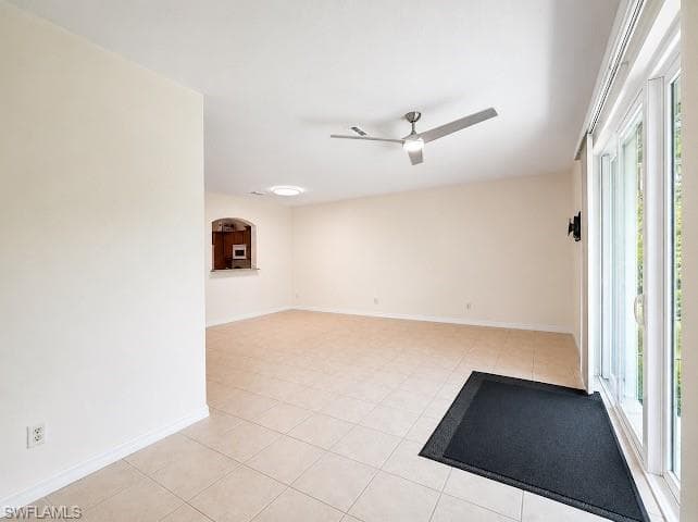 9575 Roundstone CIR photo 13 of 40