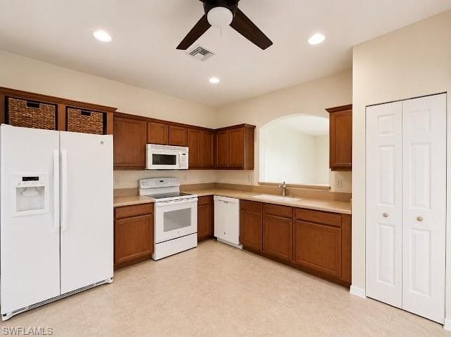 9575 Roundstone CIR photo 16 of 40