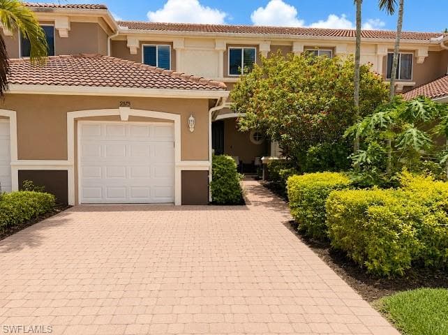 9575 Roundstone CIR photo 1 of 40