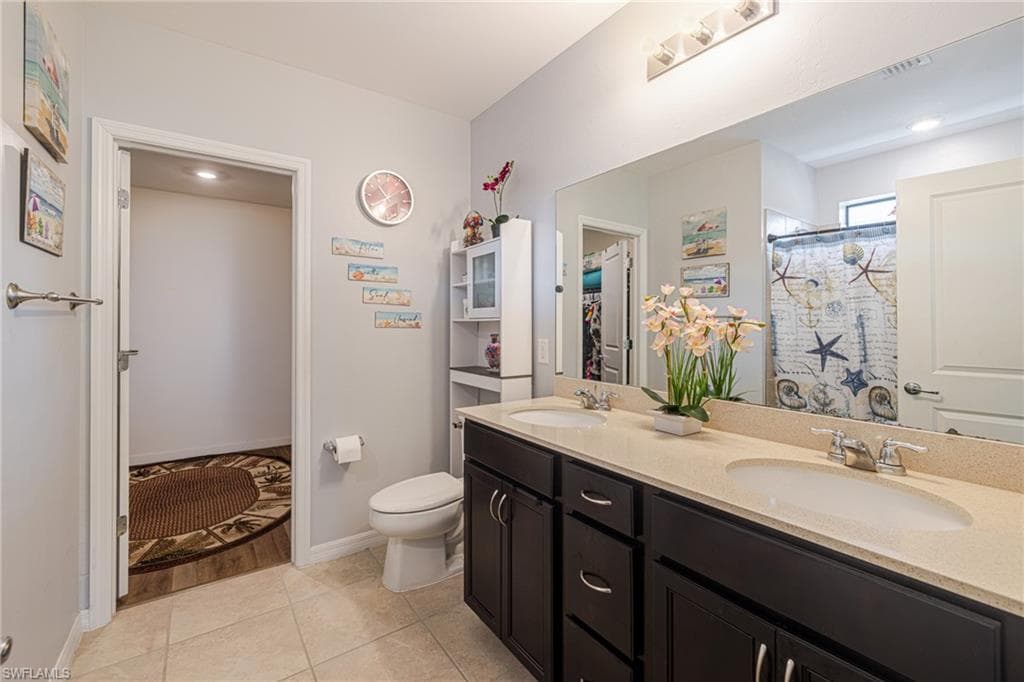 10795 Marlberry WAY photo 12 of 32