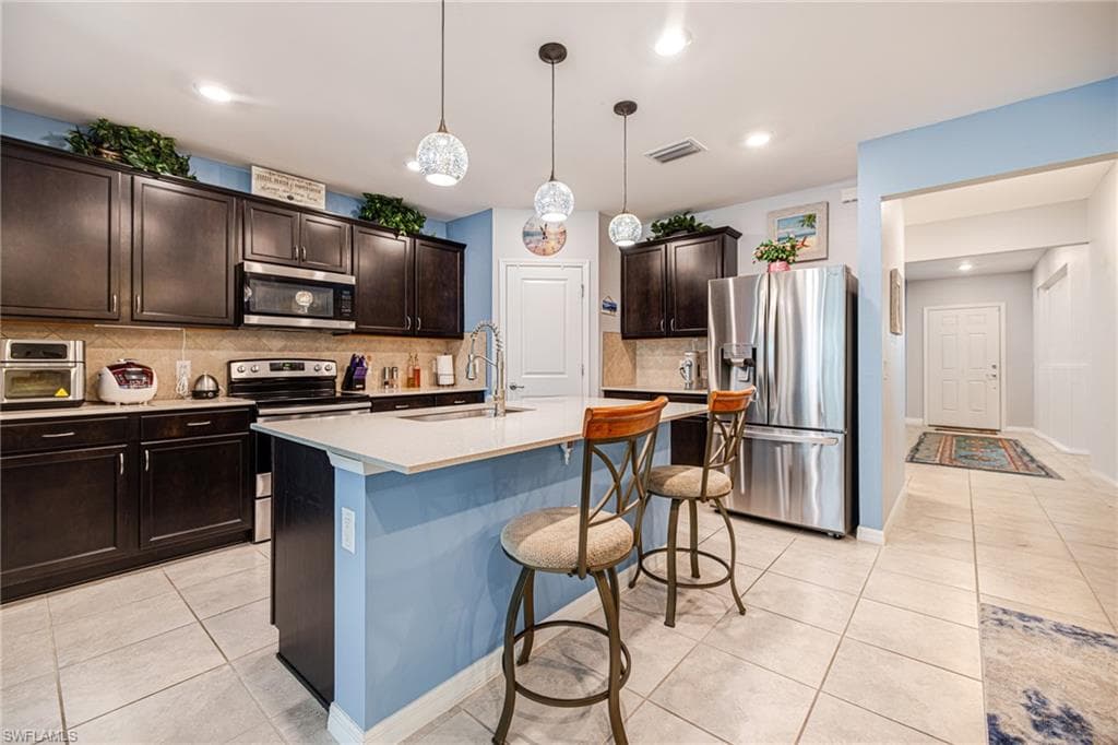 10795 Marlberry WAY photo 3 of 32