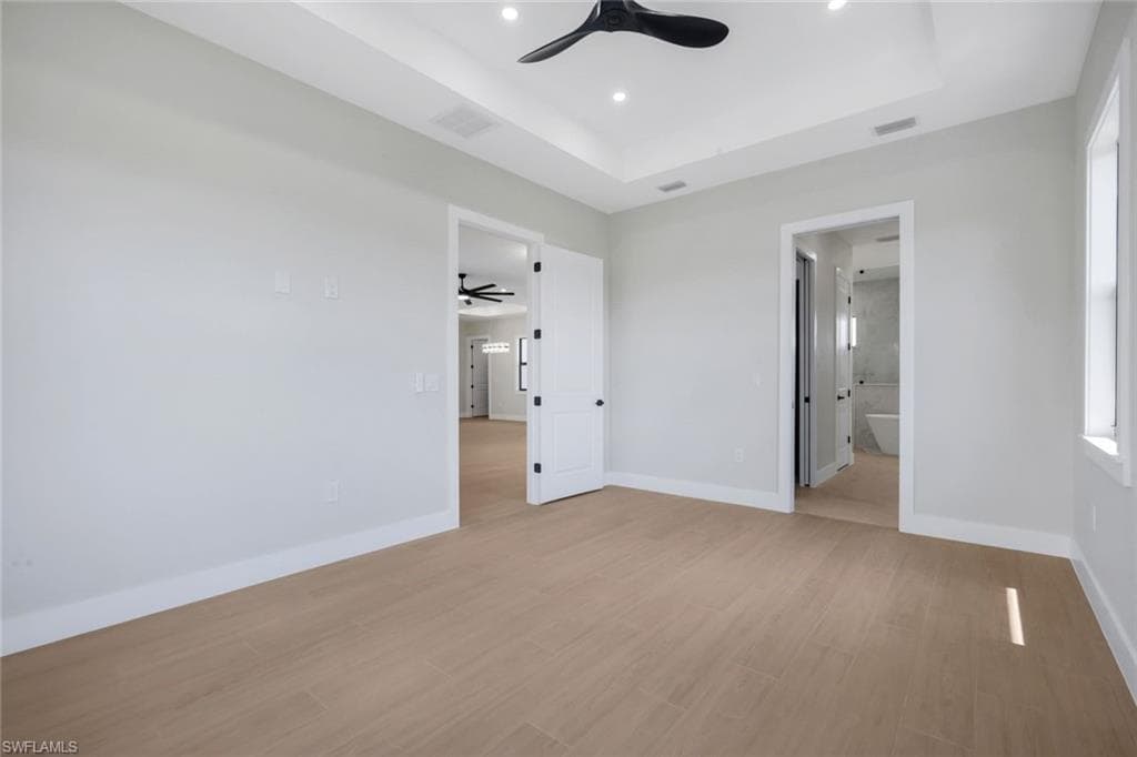15029 Acorn CIR photo 21 of 38