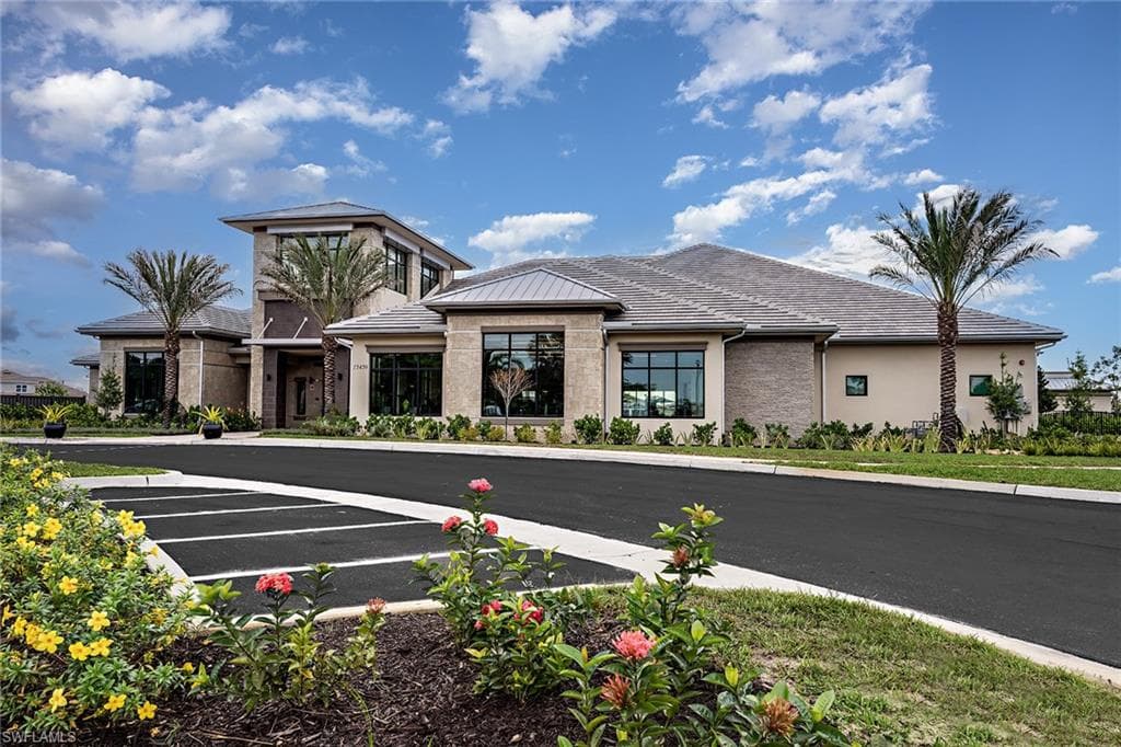 Esplanade by the Islands Community Amenities