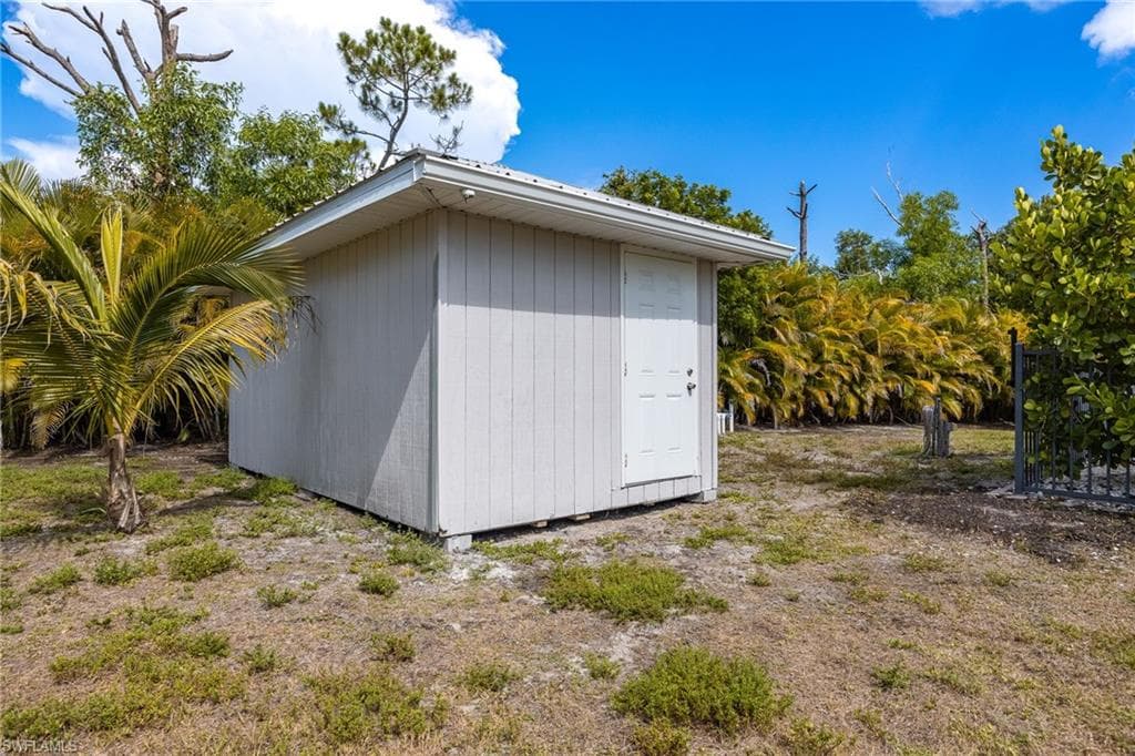 8787 Kodiak LN photo 41 of 50
