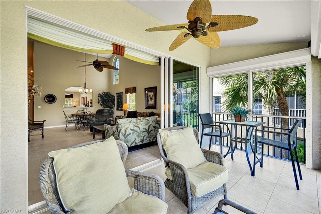 20101 Seagrove ST 705 photo 23 of 35