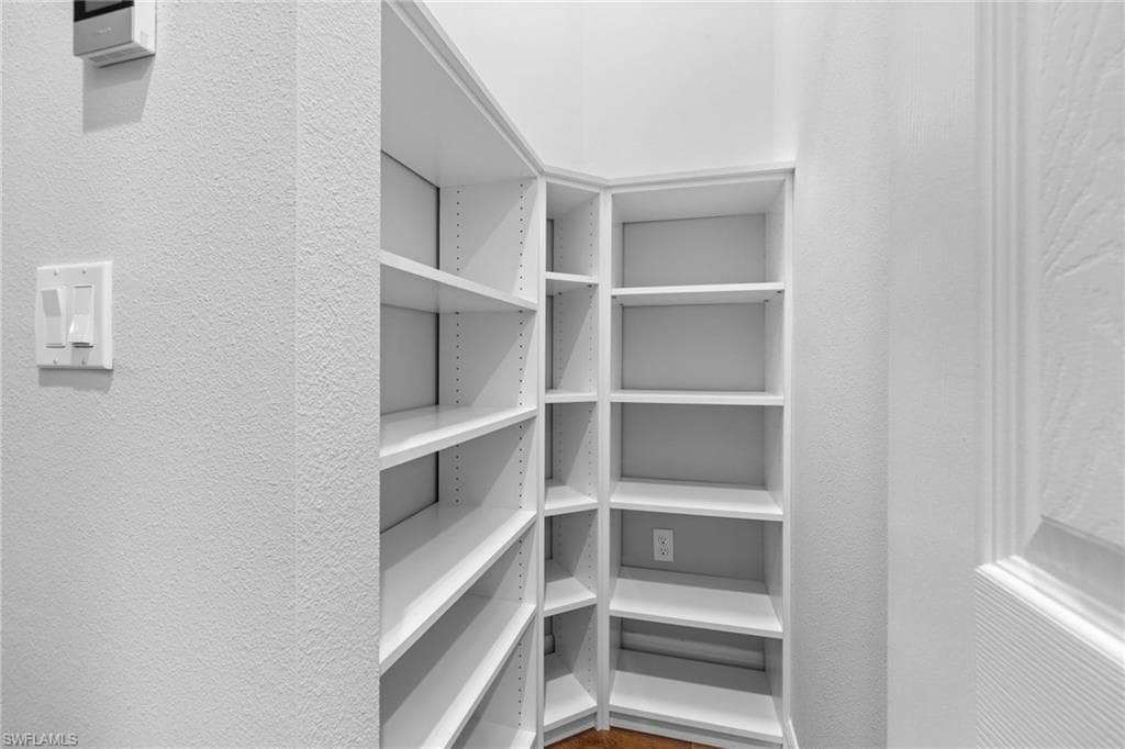 13437 Monticello BLVD photo 13 of 42