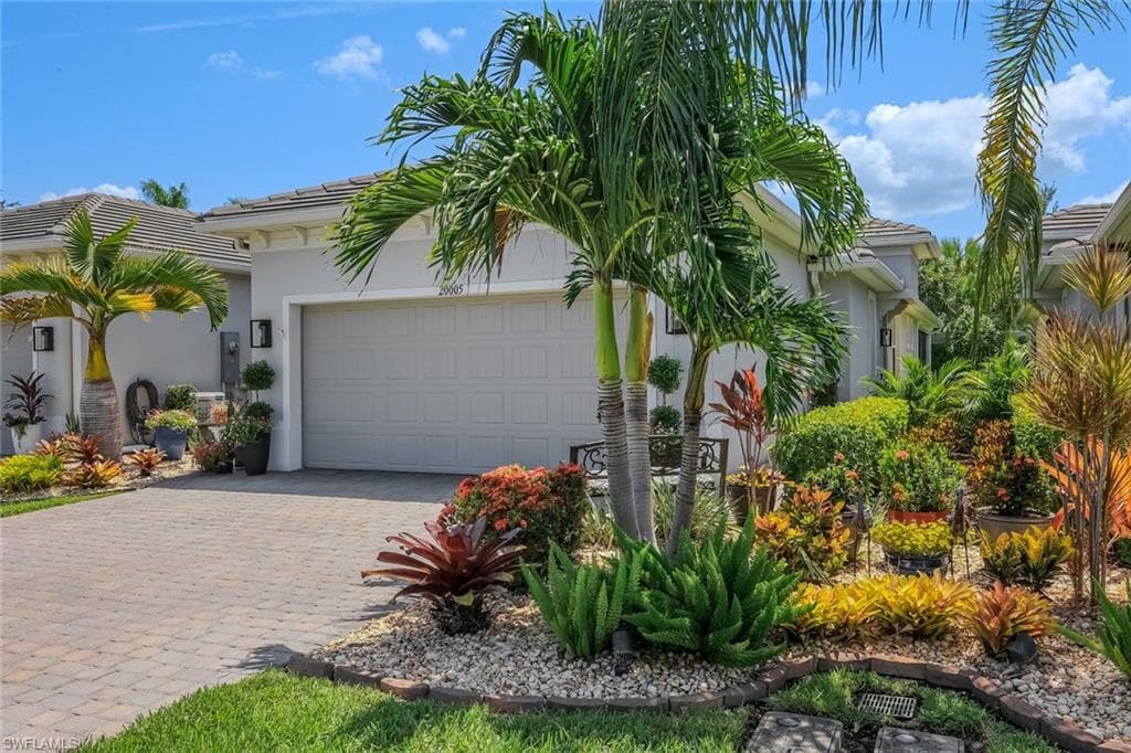 20005 Parrot Key CT photo 5 of 35