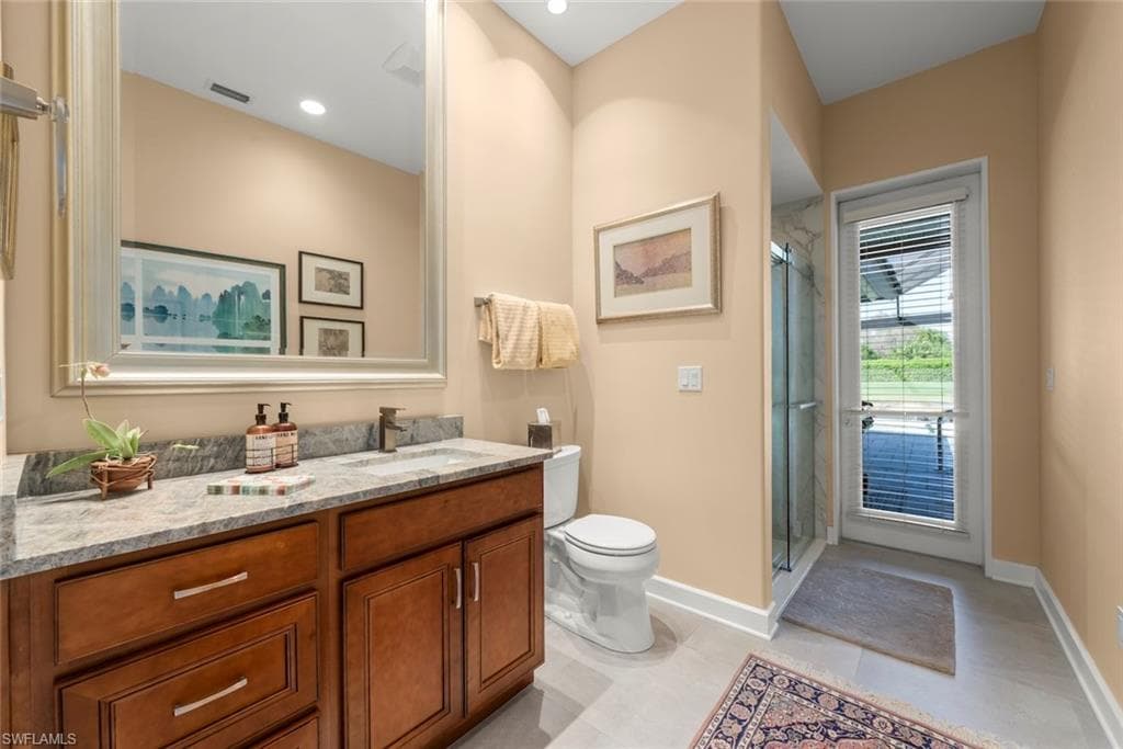 8301 Glenfinnan CIR photo 40 of 50