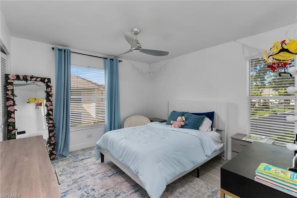 653 Squire CIR 201 photo 17 of 28