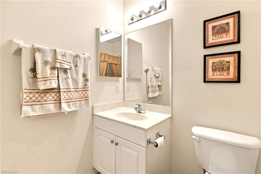 4874 Hampshire CT 303 photo 22 of 50