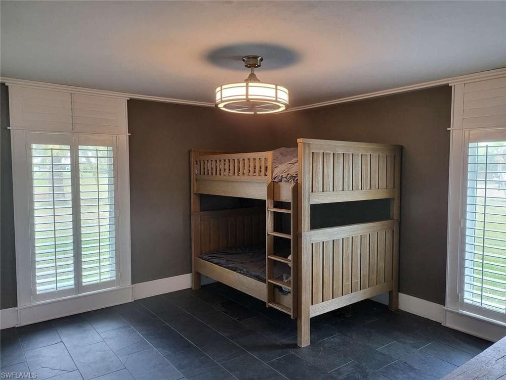 2257 Regal WAY photo 9 of 20