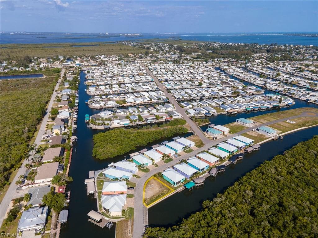 3155 Trawler LN photo 5 of 6
