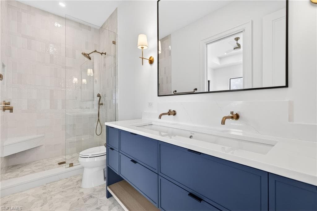 720 Hull CT photo 23 of 50
